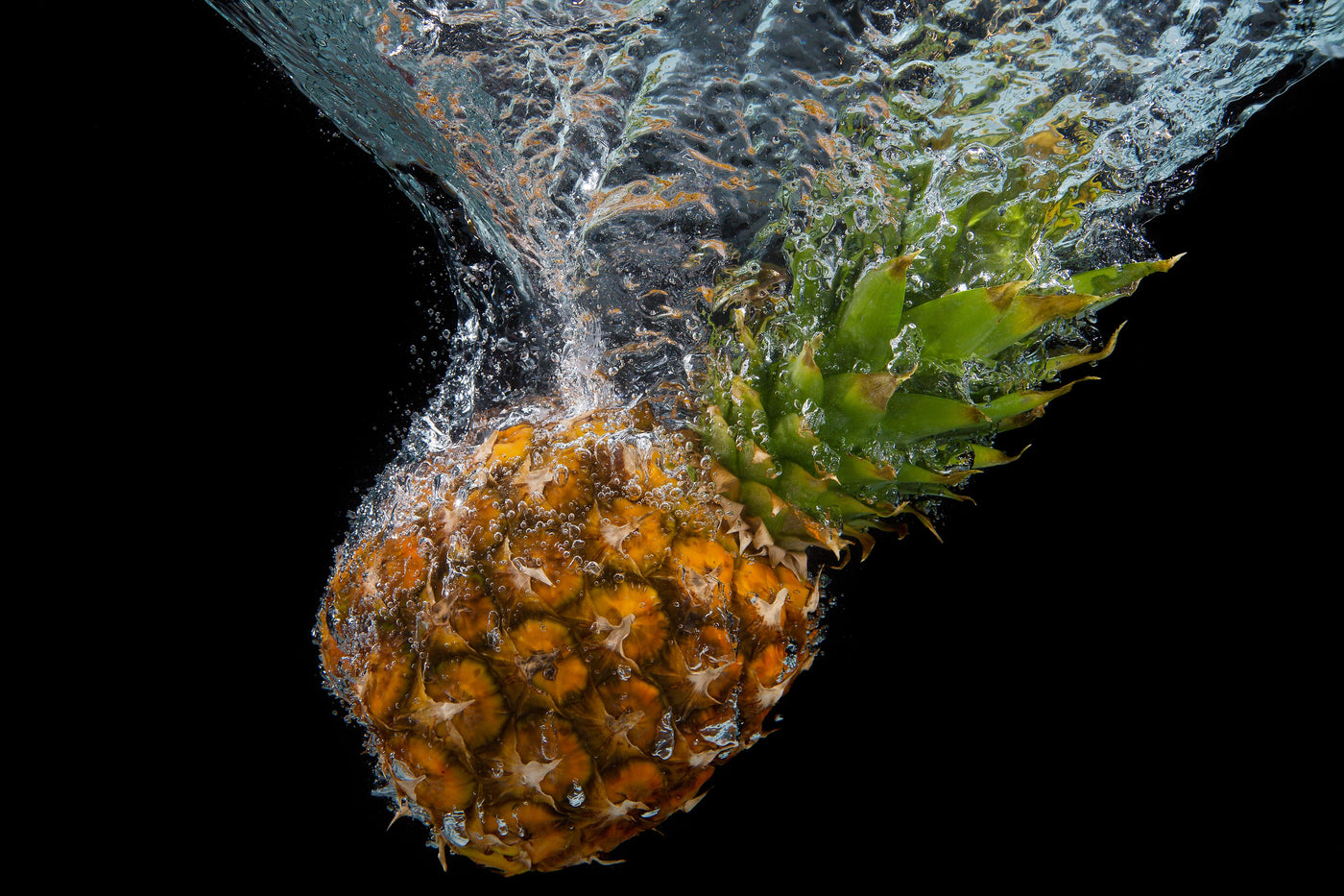 Pineapples – Off-the-Charts Refreshing